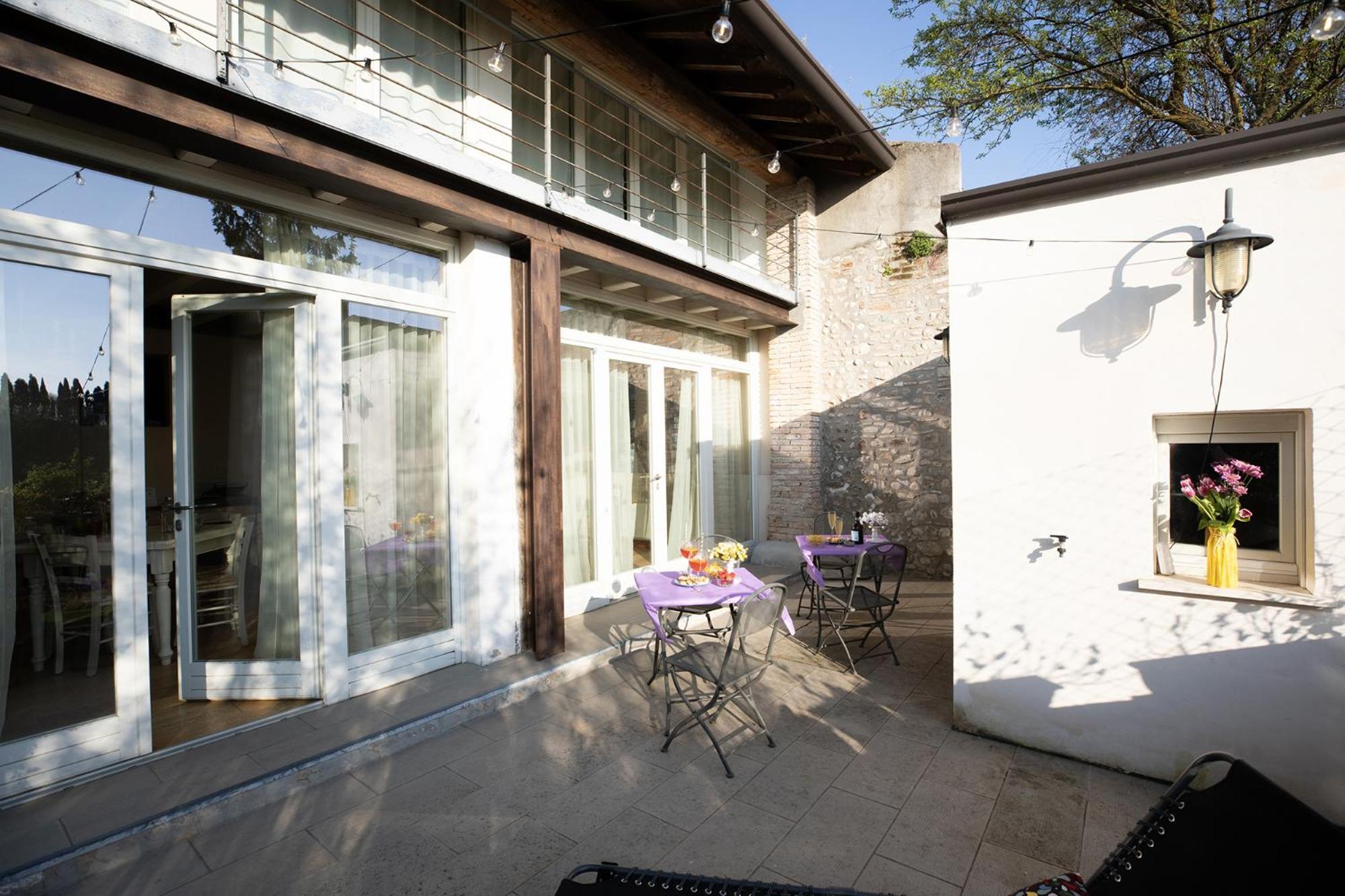 Relais La Rocca Solferino Bed & Breakfast Екстериор снимка