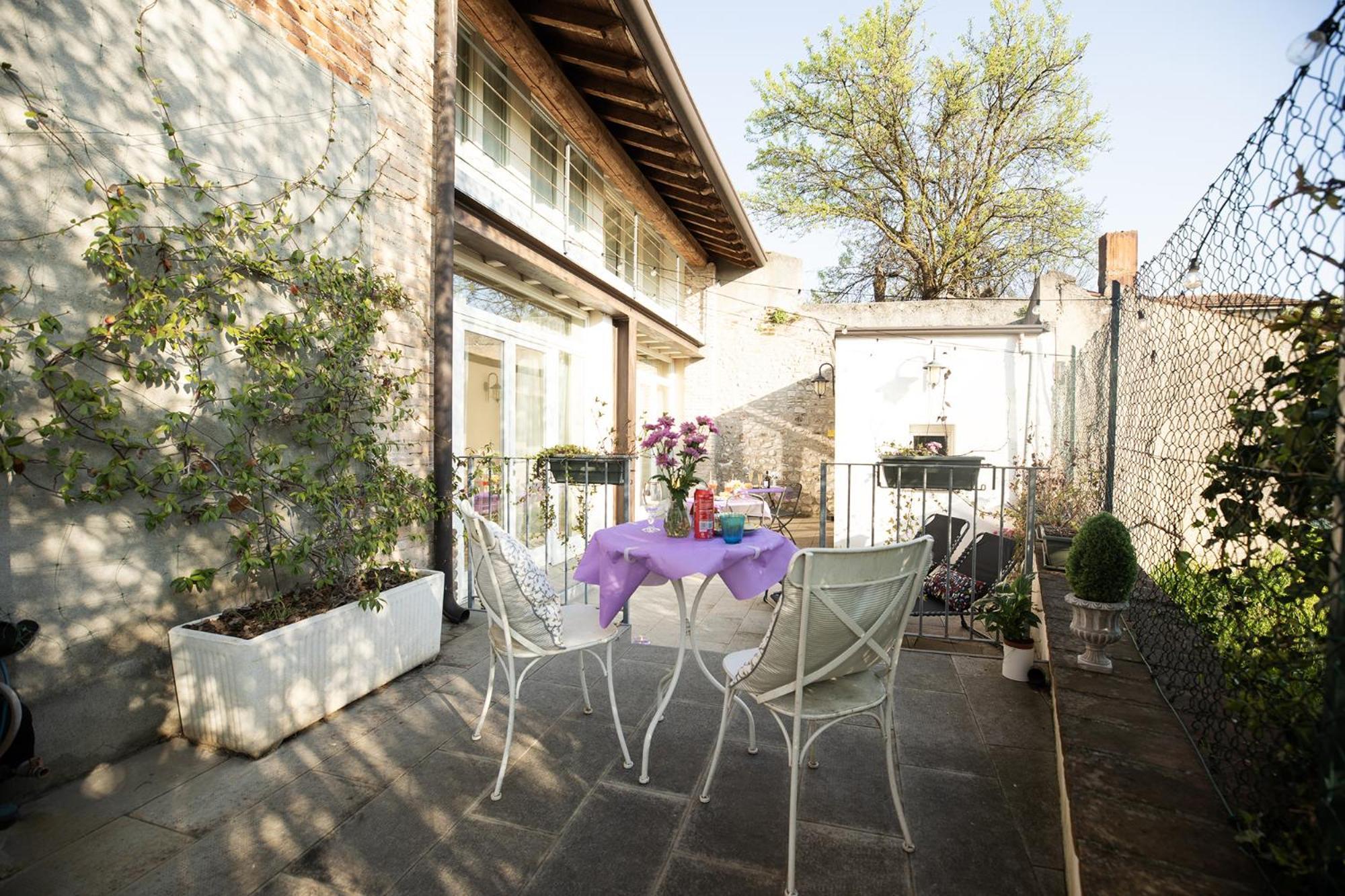 Relais La Rocca Solferino Bed & Breakfast Екстериор снимка