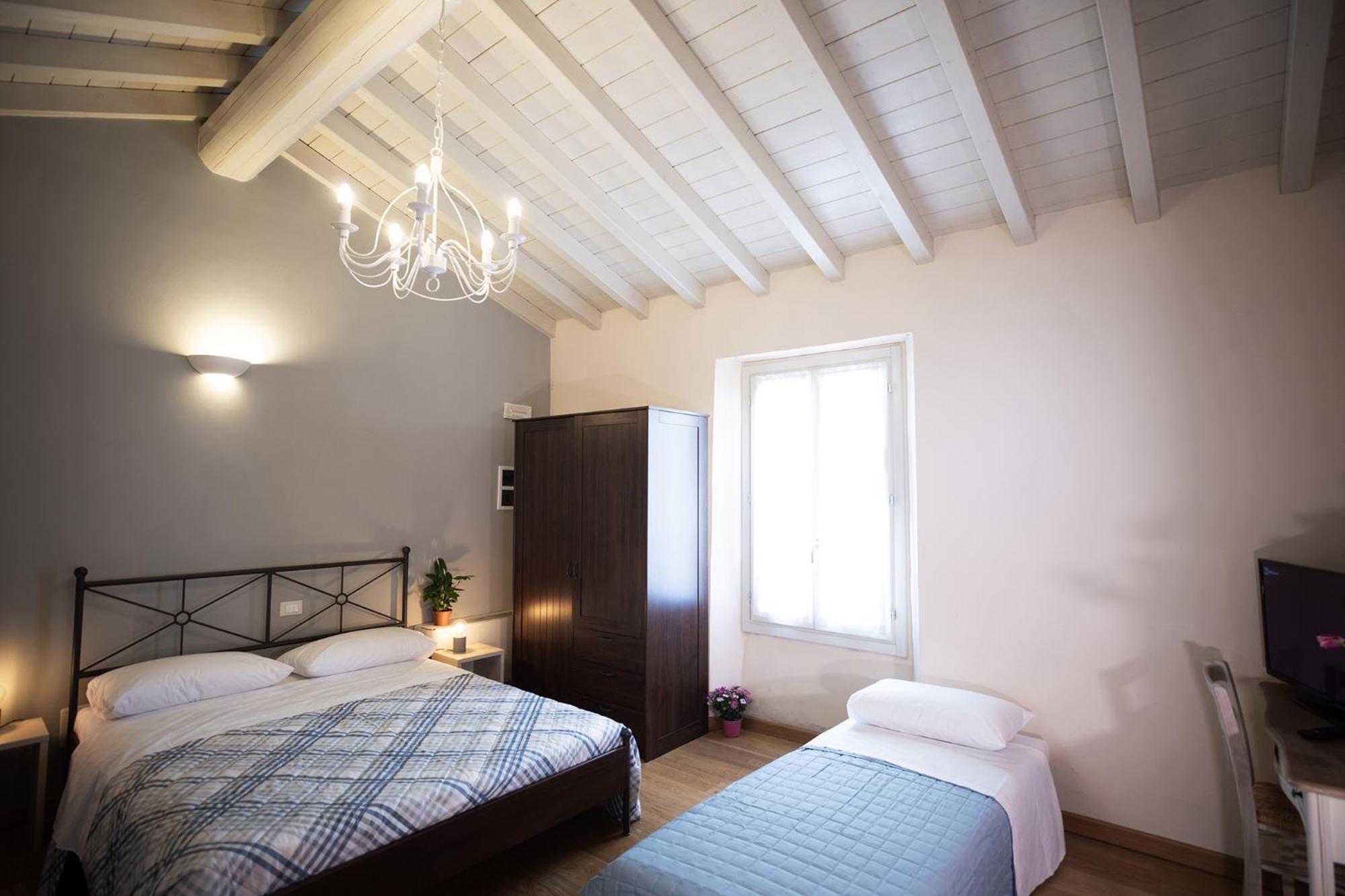Relais La Rocca Solferino Bed & Breakfast Екстериор снимка